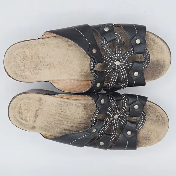 Dansko leather sandals size 40 US size 9.5 / 10