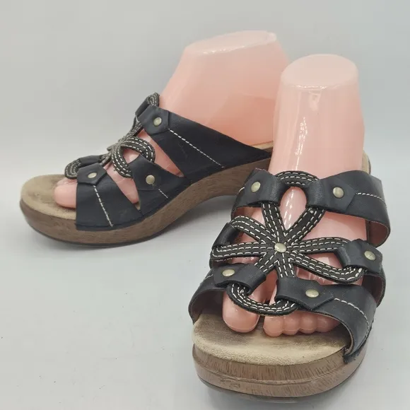 Dansko leather sandals size 40 US size 9.5 / 10