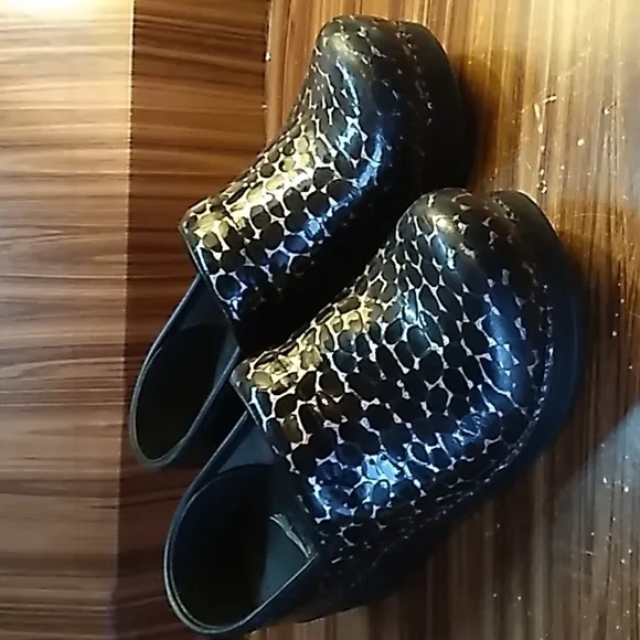 Dansko nursing mules clogs comfort professional office shoes 36 = 5 to 5.5