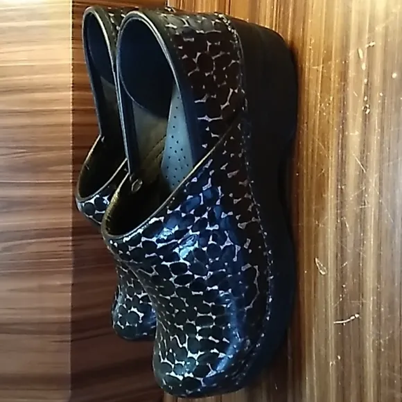 Dansko nursing mules clogs comfort professional office shoes 36 = 5 to 5.5