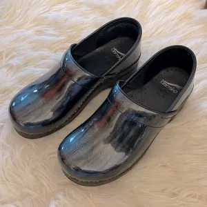 Dansko Professional Patent Leather Clogs Nursing Shoes Mules Clogs Dark Grey‎