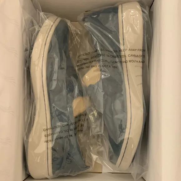 Dansko Suede Twin Gore Slip-on Sneakers Belle Navy Suede