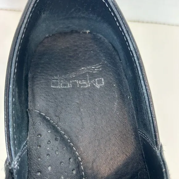 Dansko  Tamara Heeled Buckle Black Leather Clogs Shoes Comfort Nursing 37 6.5  7
