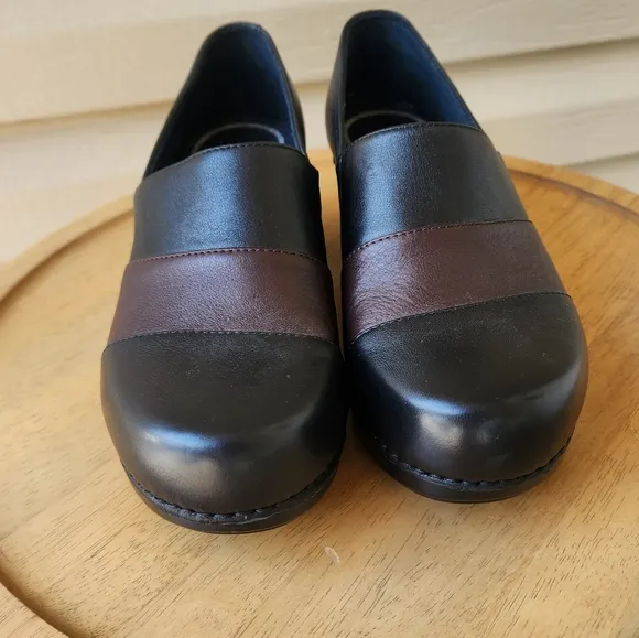 Dansko Tenley women's clogs size 39