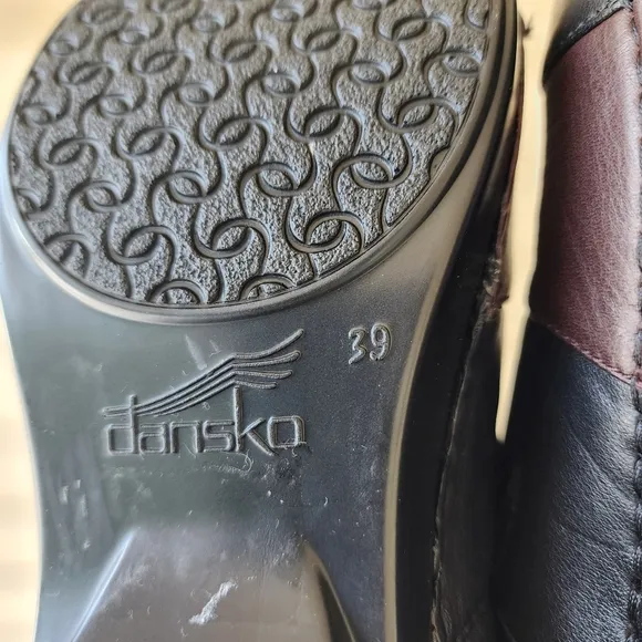 Dansko Tenley women's clogs size 39