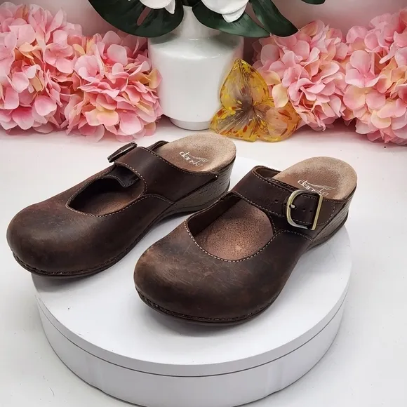 Dansko Women`s Brown Leather Slip-on Martina Mary Jane Nursing Clog