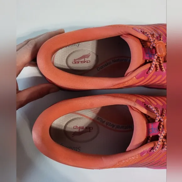 Dansko Women's Penni Coral Athletic Lace up Nursing Shoes Size 37 EU