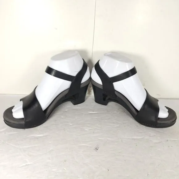Dansko Women's Tasha EU37 US6-6,5 Black Leather Wedge Clogs Sandals Shoes