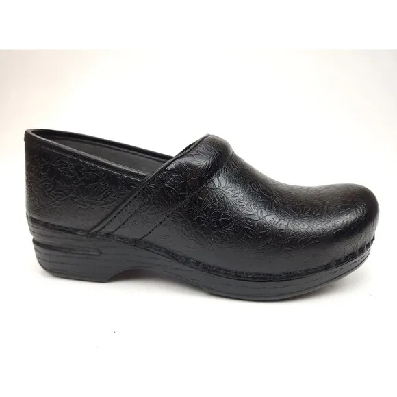 Dansko XP Black Tooled Embossed Floral Clog Nursing Shoes 38/US 7.5-8
