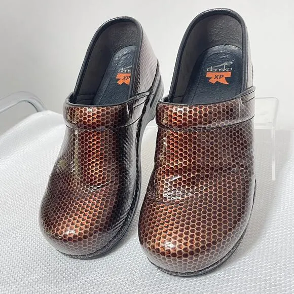 Dansko XP Clogs Women's EU 40 US 9.5-10 Brown Slip On Comfort Nursing Shoes