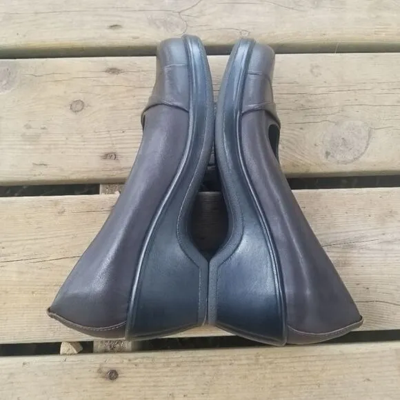 Dansko Bridget Brown Leather Wrap Front Close Toe Comfort Shoes Size 41