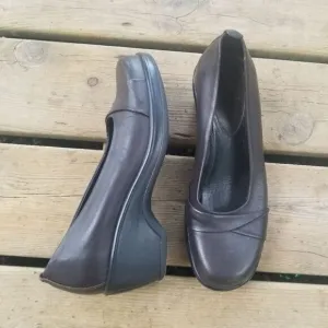 Dansko Bridget Brown Leather Wrap Front Close Toe Comfort Shoes Size 41