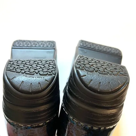 Dansko XP Cosmic clogs