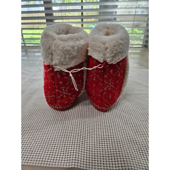 Disney Christmas Slipper Boots, Red, Size L 9/10, Festive Mickey &amp; Minnie Design