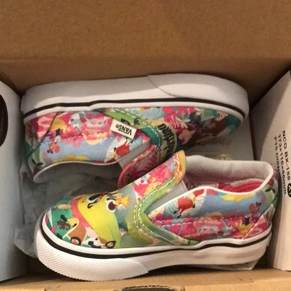 DISNEY Wonderland  VANS pink slip on baby sneakers
