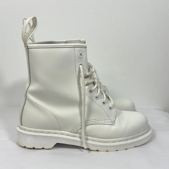 Doc Martens 1460 White Monochromatic Lace Up Boots Ankle Combat US 9 Platform
