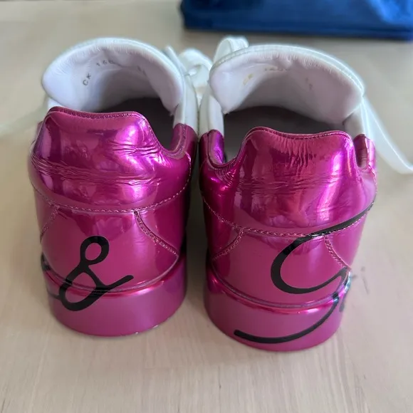 Dolce &amp; Gabbana Pink and white sneakers