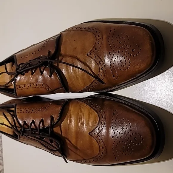 Dolce and Gabbana Mens Camel LeatherLoafer Style Almond Toe Dress Shoes