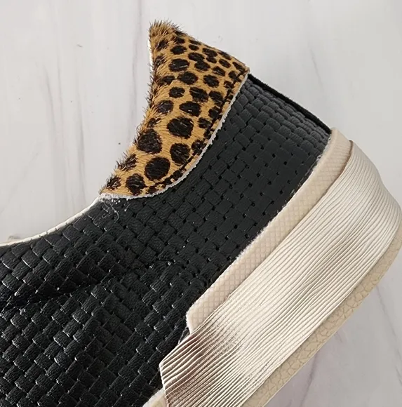 Dolce Vita Zina Plush Leopard Trim Women’s 8 Sneakers NEW
