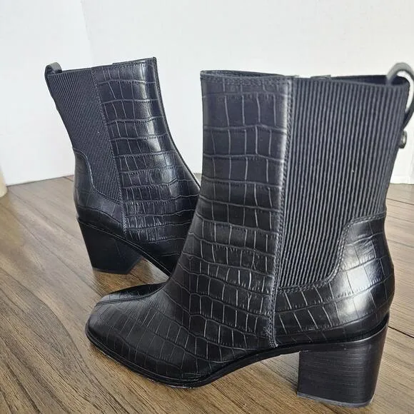 Donald J. Pliner Boots Women's 8.5 Kath Leather Animal Print Chelsea