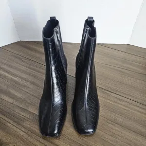 Donald J. Pliner Boots Women's 8.5 Kath Leather Animal Print Chelsea
