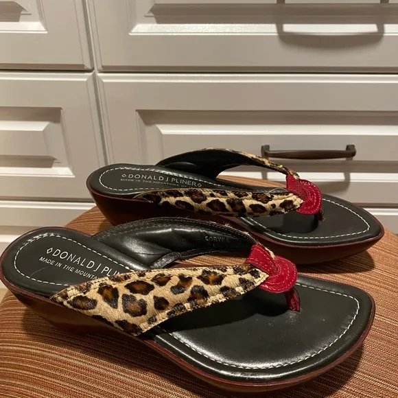 Donald Pliner sandals