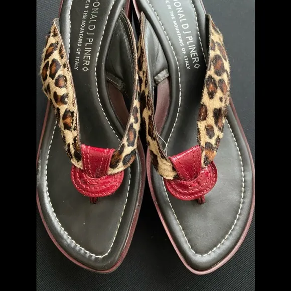 Donald Pliner sandals