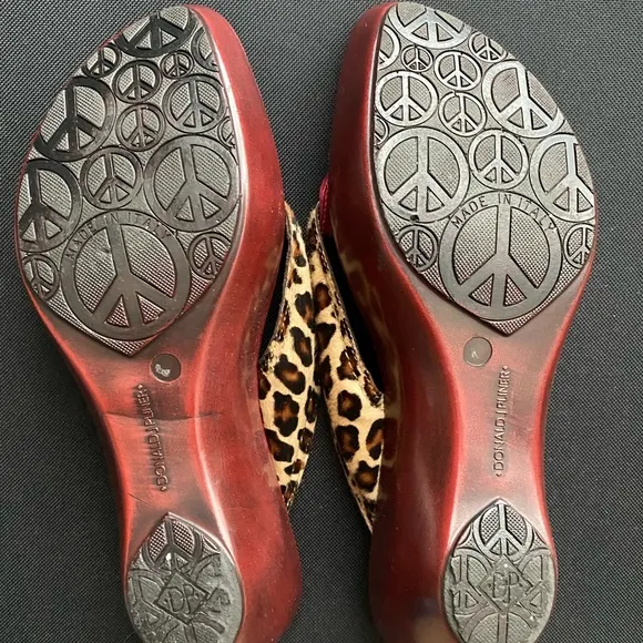 Donald Pliner sandals