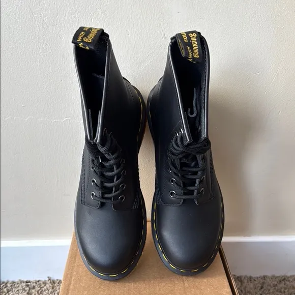 DR marten 1460-Women’s 6