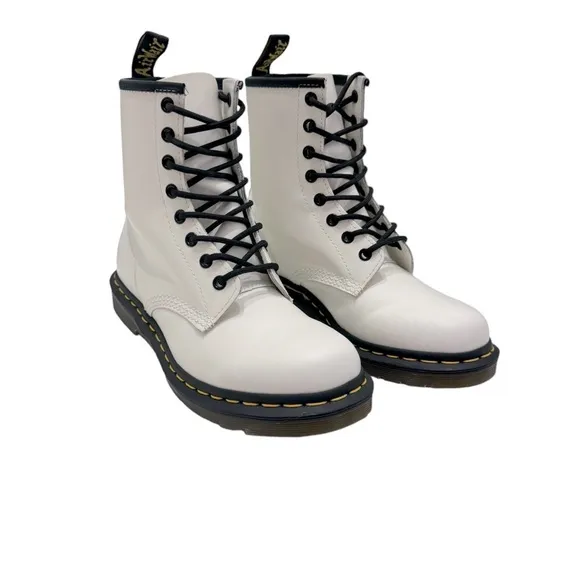 Dr Martens 11821 White 8 Eye Combat Boots Womens Size 8