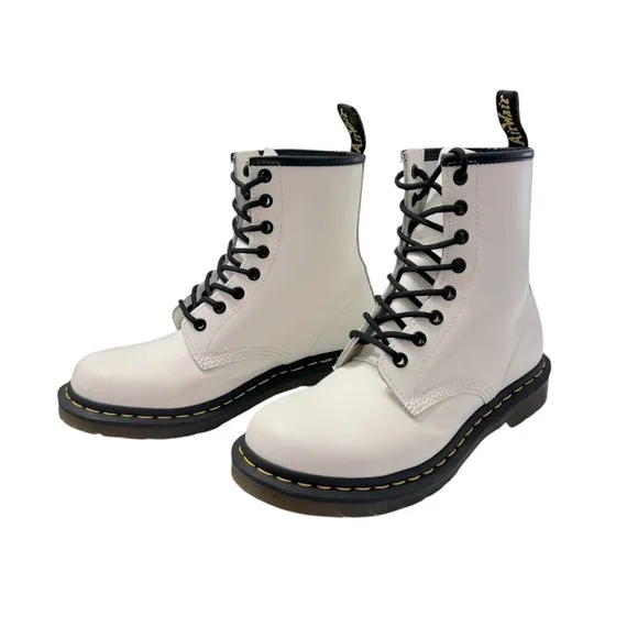 Dr Martens 11821 White 8 Eye Combat Boots Womens Size 8