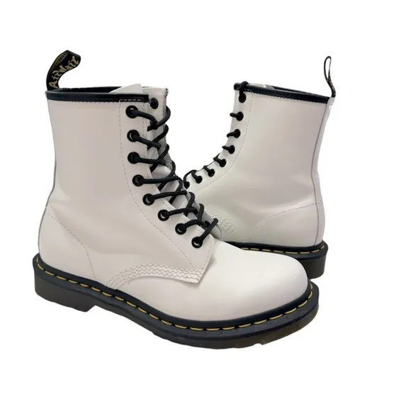 Dr Martens 11821 White 8 Eye Combat Boots Womens Size 8