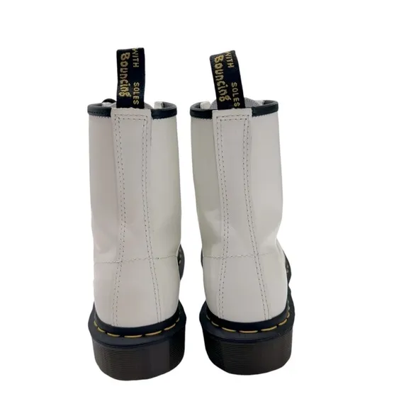 Dr Martens 11821 White 8 Eye Combat Boots Womens Size 8
