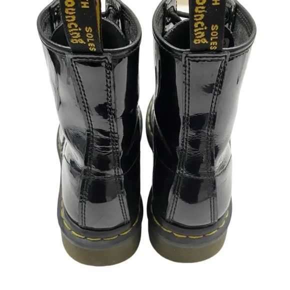 DR. MARTENS 1460 8-Eye Patent Boots