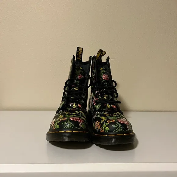 DR MARTENS 1460 FLORAL BLOOM LEATHER LACE UP BOOTS