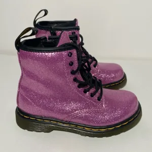 Dr. Martens 1460 Glitter T Kids Boots in Sparkly Dark Pink size 10