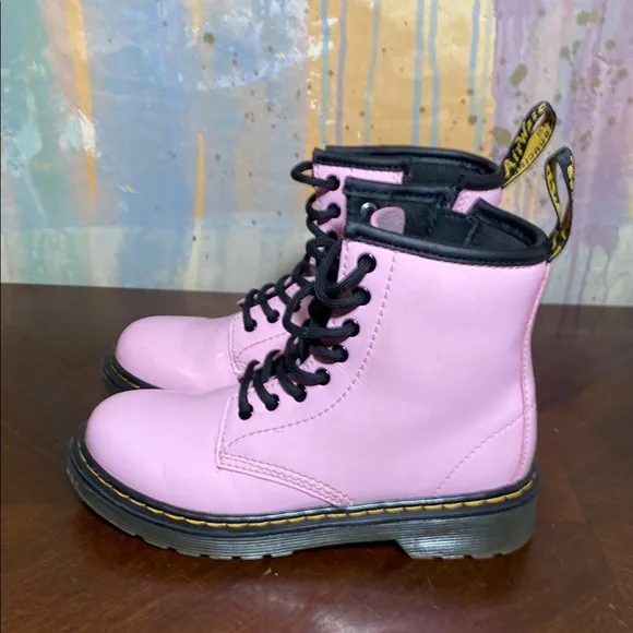 Dr. Martens 1460 J 8 Eye Patent Boots Kids Pale Pink Boots size 13