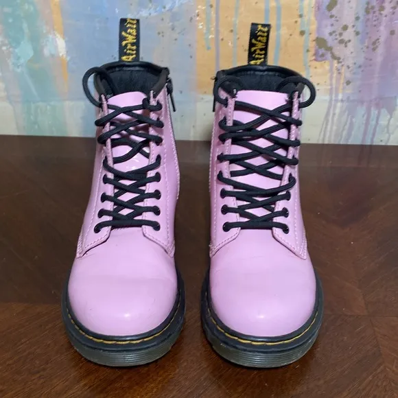 Dr. Martens 1460 J 8 Eye Patent Boots Kids Pale Pink Boots size 13