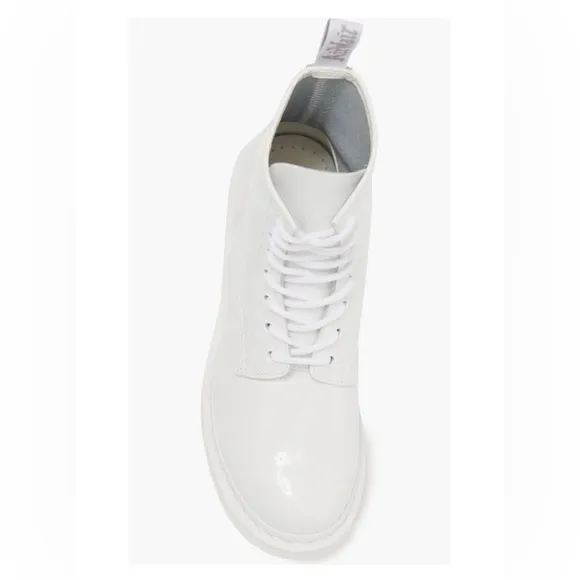 Dr. Martens 1460 Mono Combat Boots Women Size 8 White Shiny Patent Leather NWOT
