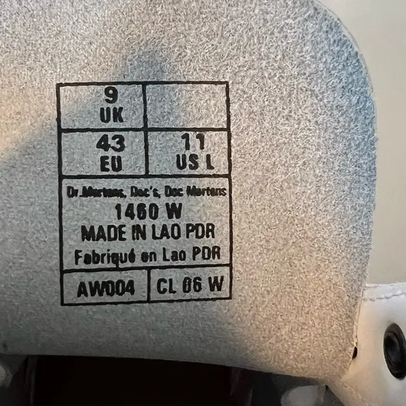 Dr Martens 1460- NO BOX