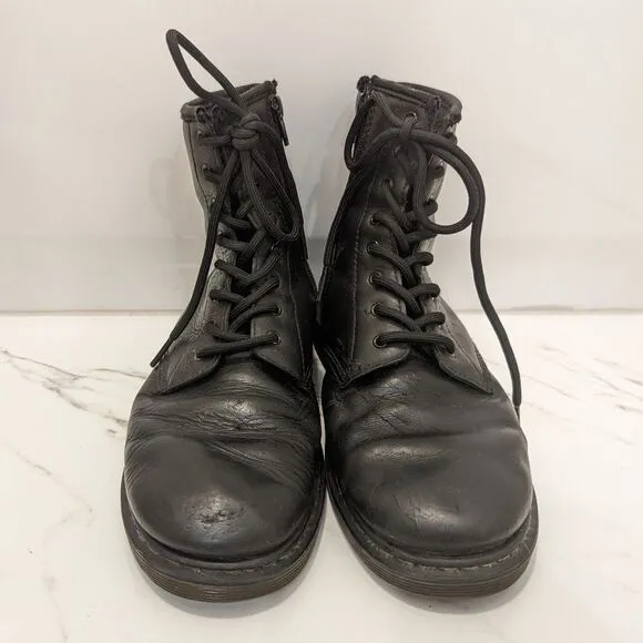 Dr. Martens 1460 Originals Black Leather Lace-Up Combat Boots Women's Size 8