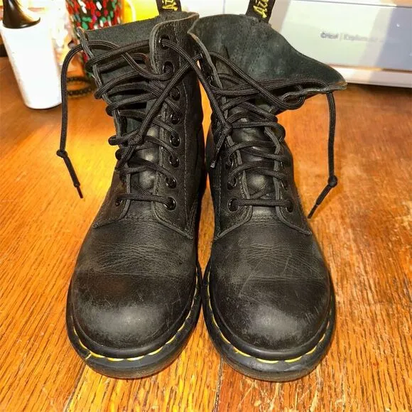 Dr. Martens 1460 Pascal Women's Black Combat Boots Size 6