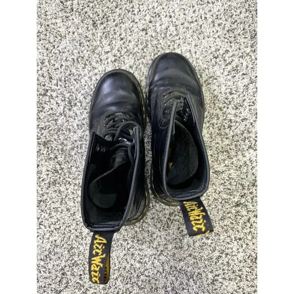 Dr. Marten’s 1460 WOMEN'S SMOOTH LEATHER LACE UP BOOTS SIZE: 5 Black/Yellow