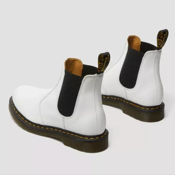 Dr. Martens 2976 Chelsea Boots in White Smooth Leather Size US L 6
