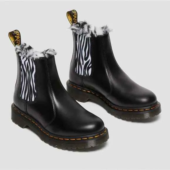Dr. Martens 2976 Leonore Casual Slip-On Chelsea Leather fur lined zebra boots 9