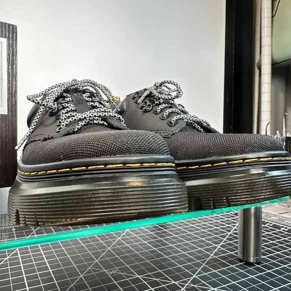 Dr. MARTENS®  |  AIRWAIR™ |  TARIK LO SHOES  |  Women-7US  |  Men-6US  |   Nice