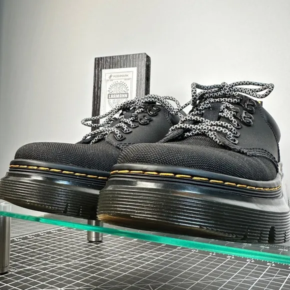 Dr. MARTENS®  |  AIRWAIR™ |  TARIK LO SHOES  |  Women-7US  |  Men-6US  |   Nice