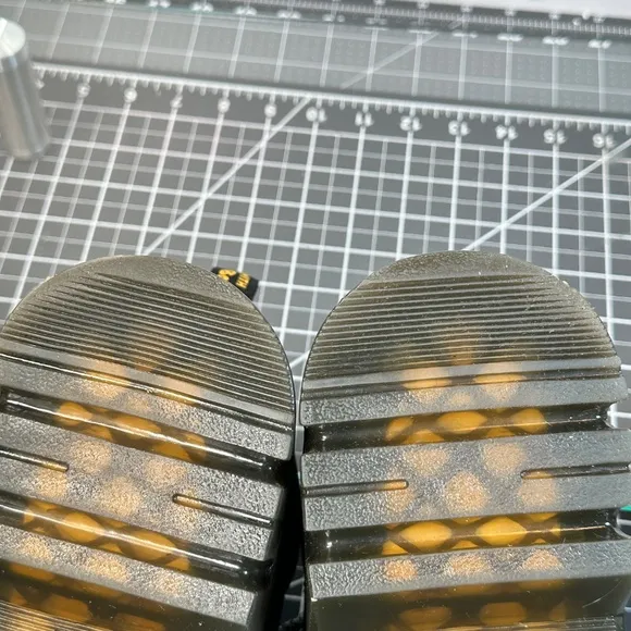 Dr. MARTENS®  |  AIRWAIR™ |  TARIK LO SHOES  |  Women-7US  |  Men-6US  |   Nice