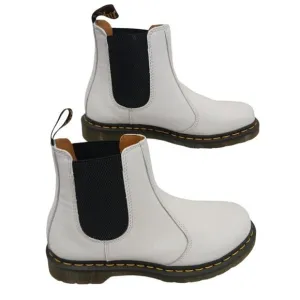 Dr. Martens Ankle Boots Sz 10 White Leather Low Heel PUNK CITY Preppy Chunky