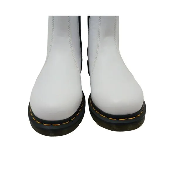 Dr. Martens Ankle Boots Sz 10 White Leather Low Heel PUNK CITY Preppy Chunky